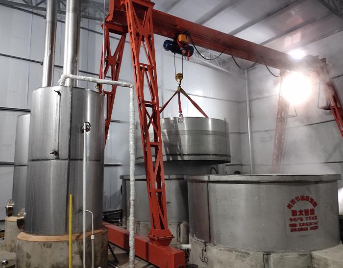 固態(tài)白酒蒸餾設備