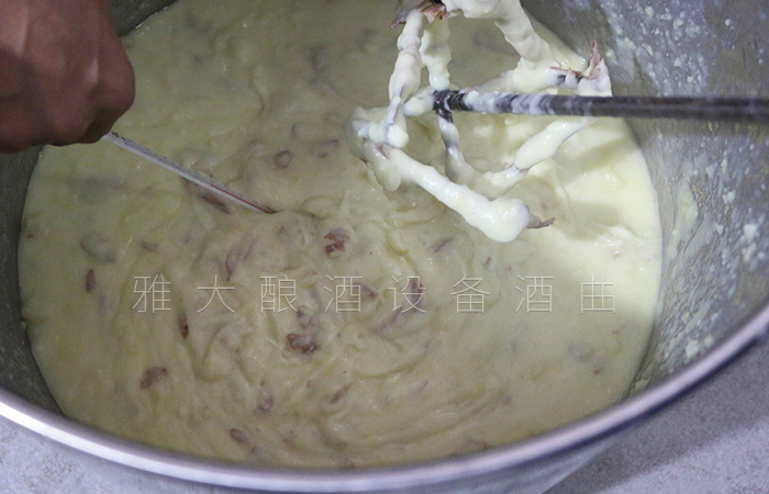 土豆打碎完成后，溫度為50度
