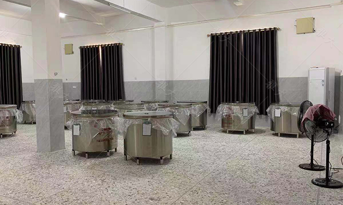 12-7第一批大米酒發(fā)酵完成，可以蒸酒了