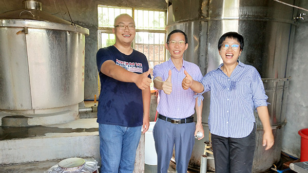 雅大釀酒設(shè)備廠家釀酒國匠親自指導(dǎo)的黃莉萍，如今做得怎么樣了