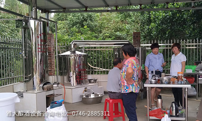 9.6中秋臨近，用雅大釀酒設(shè)備做酒的小酒坊如何備戰(zhàn)
