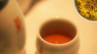 菊花酒怎么做？雅大釀酒設(shè)備教你釀造菊花糯米酒！