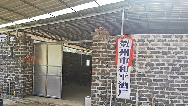 梁總弄1套釀酒生產(chǎn)設(shè)備瞎折騰，結(jié)果卻折騰出釀酒大事業(yè)